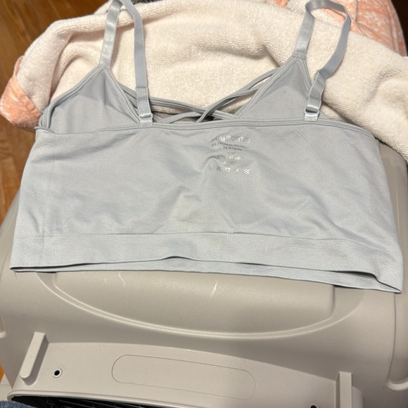 Zenana Outfitters Gray Racerback Bra Intimates - Picture 2 of 3